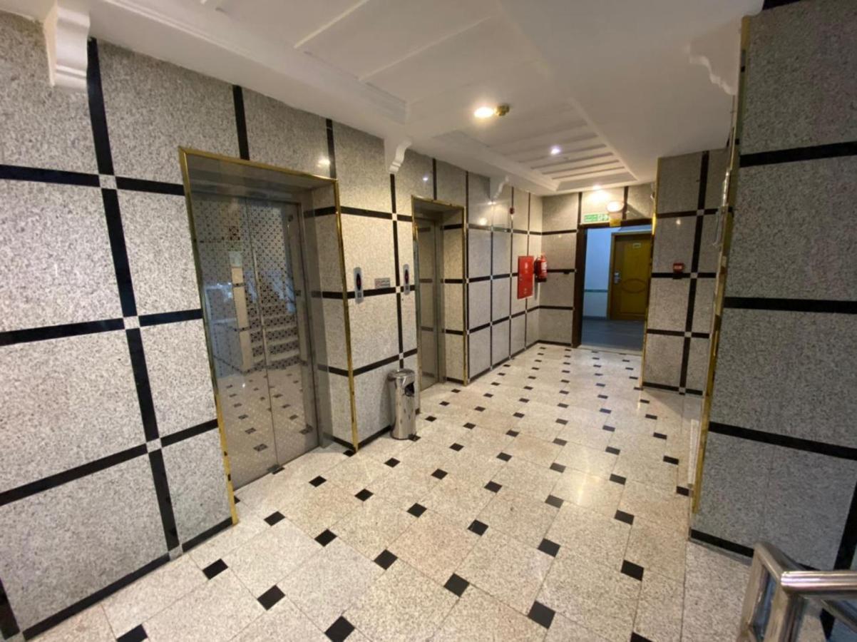 النايفات للوحدات السكنية المفروشة Djeddah Extérieur photo